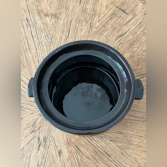 1970's Laurentian Pottery Canada Artisan Series 8-617 Bean Pot / Casserole Dish - Picture 4 of 11